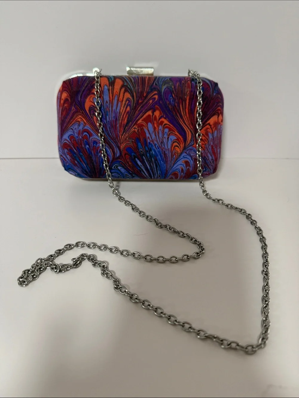 Vibrant Marbled Evening Clutch - Multicolor